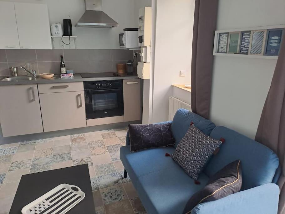 Apartment Plain Pied, 200m Du Port, 3